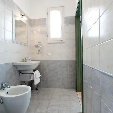 Elisa Nocleg ze śniadaniem *